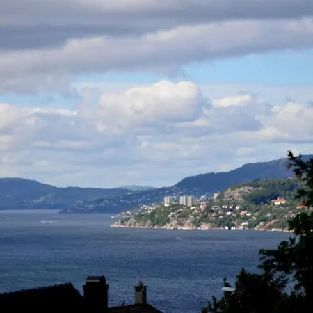 Apartamento Perfect Getaway 7 Min To Centrum Bergen