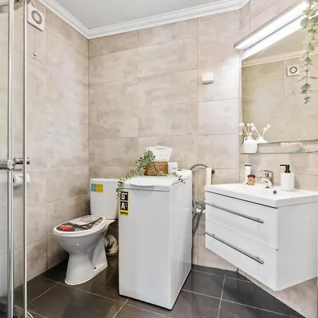 Perfect Getaway 7 Min To Centrum *